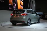 Kia Carens III 2013 - 2016
