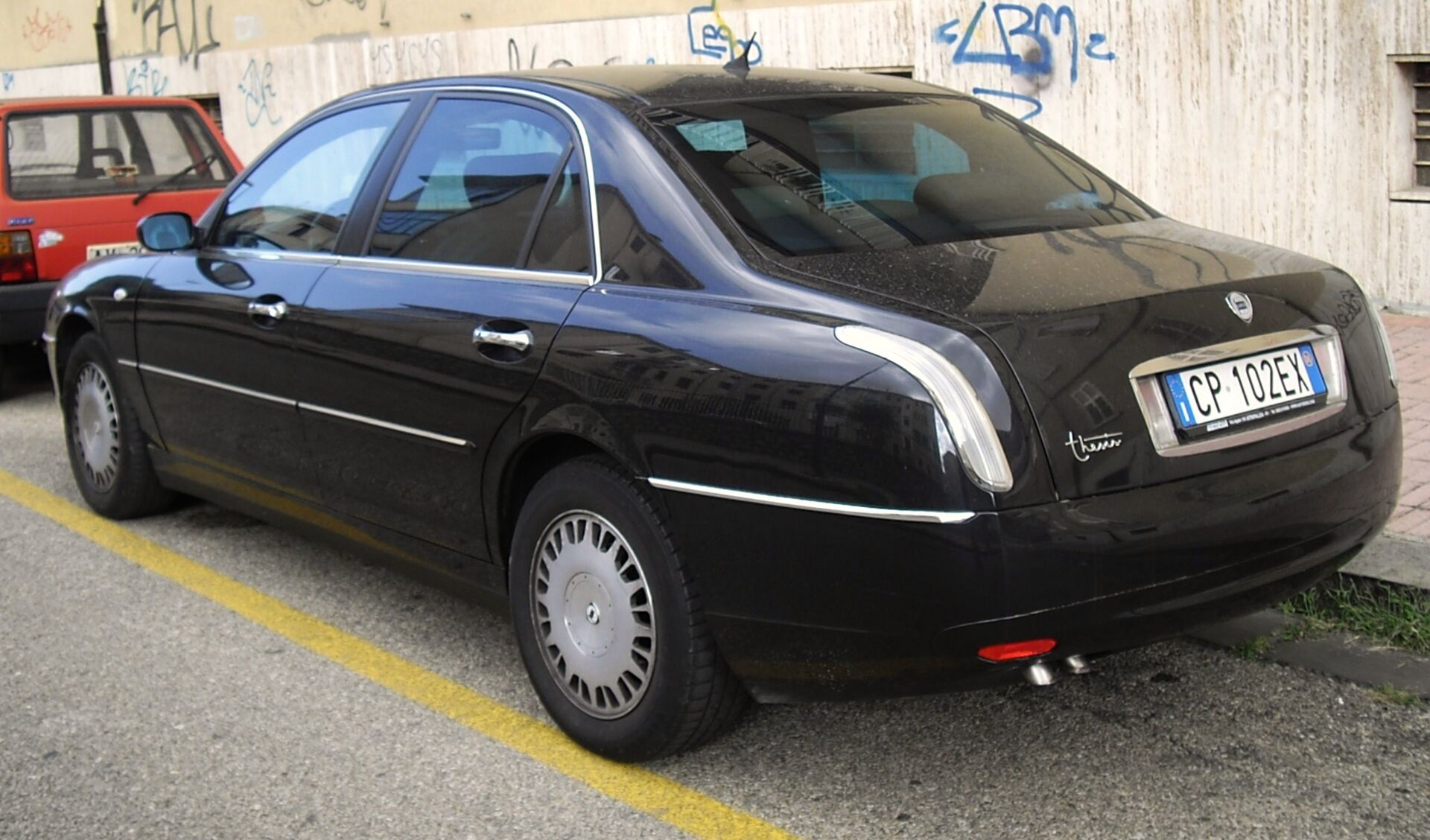 lancia thesis 2 0 t 20v