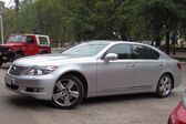 Lexus LS IV Long (facelift 2009) 460L V8 (380 Hp) Automatic 2009 - 2012