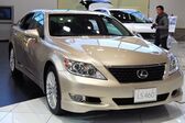 Lexus LS IV (facelift 2009) 460 V8 (367 Hp) AWD Automatic 2009 - 2012