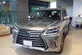Lexus LX III (facelift 2015) 570 V8 (367 Hp) AWD Automatic 8 Seat 2015 - present