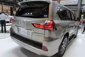 Lexus LX III (facelift 2015) 570 V8 (367 Hp) AWD Automatic 8 Seat 2015 - present