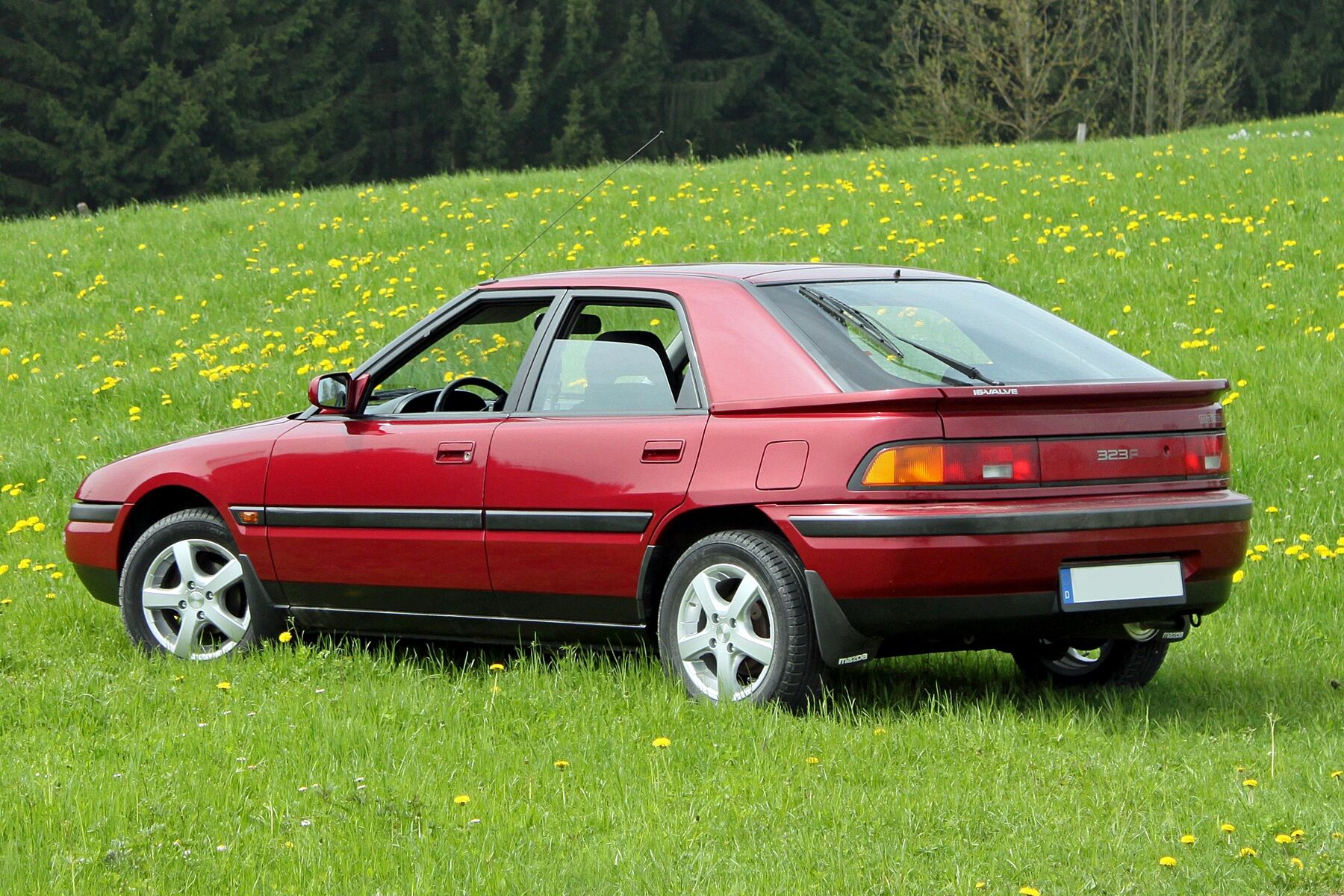 Mazda 323 F IV BG 1 6 16V 88 Hp 1991 1995 Specs And Technical 