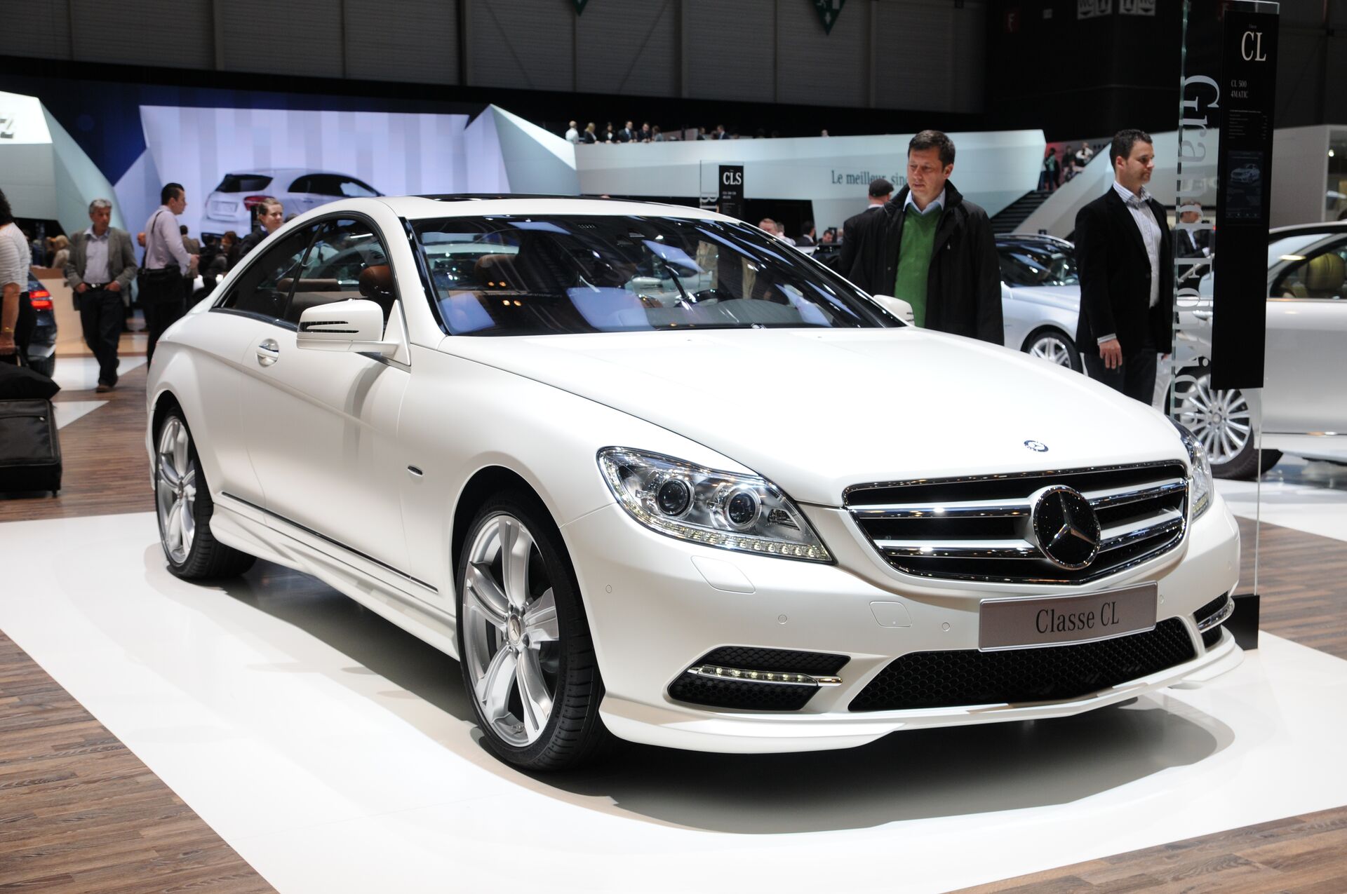 Cl c 9. Mercedes CL 216 Facelift. Mercedes CL c216. Mercedes matic 7. Мерседес CL 2010 купе.