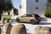 Mercedes-Benz GLA (X156, facelift 2017) GLA 250 (211 Hp) 4MATIC DCT 2017 - 2019