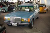 Mercedes-Benz S123 240 TD (72 Hp) 5MT 1978 - 1986