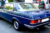 Mercedes-Benz C123 300 CD Turbodiesel (125 Hp) Automatic 1982 - 1985