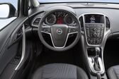 Opel Astra J Sedan 2012 - 2018