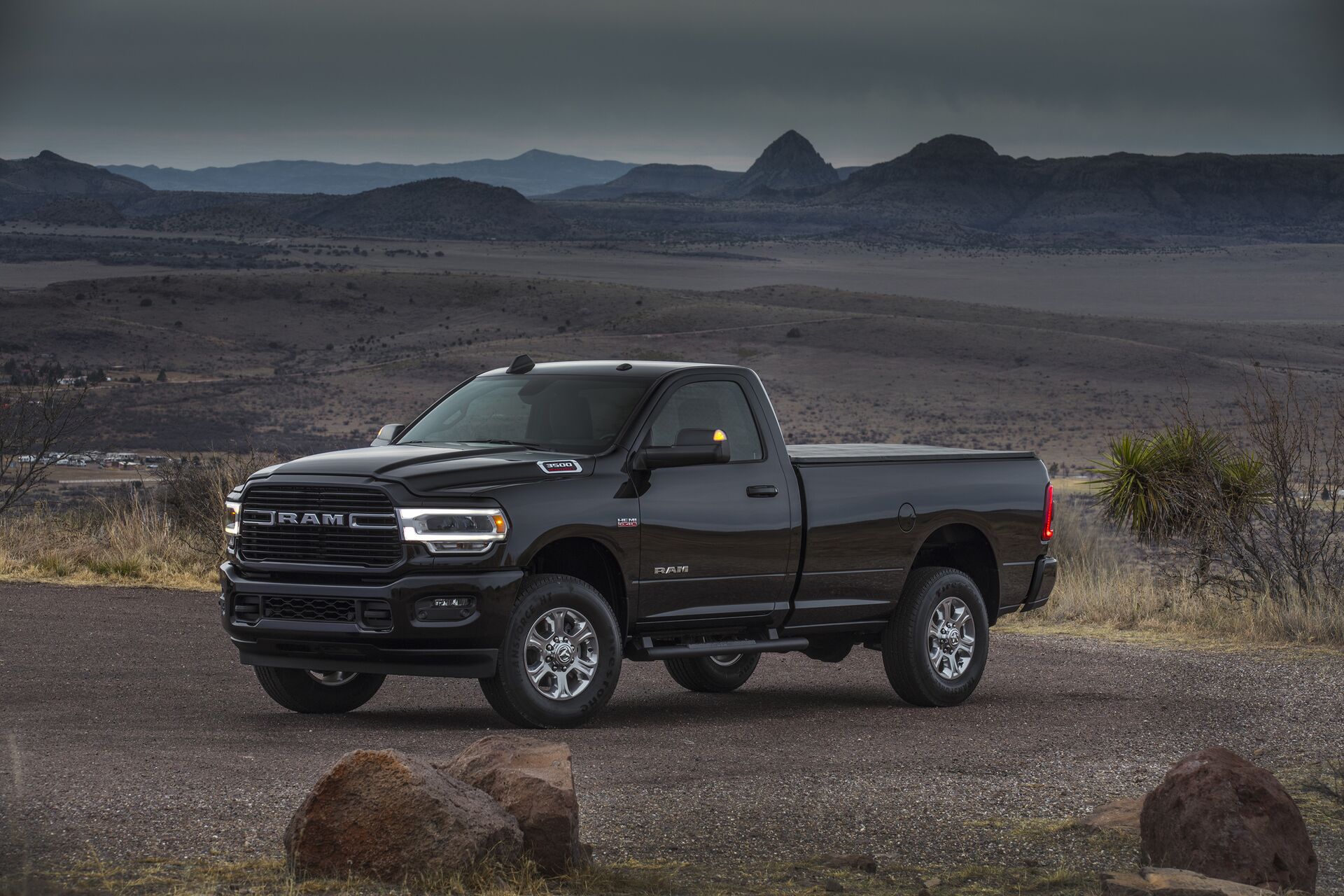 RAM 2500/3500 Regular Cab II (DT) 2500 6.4 Hemi V8 (410 Hp) Automatic 2019 present Specs and