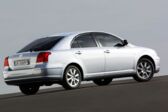 Toyota Avensis II Hatch 2003 - 2009