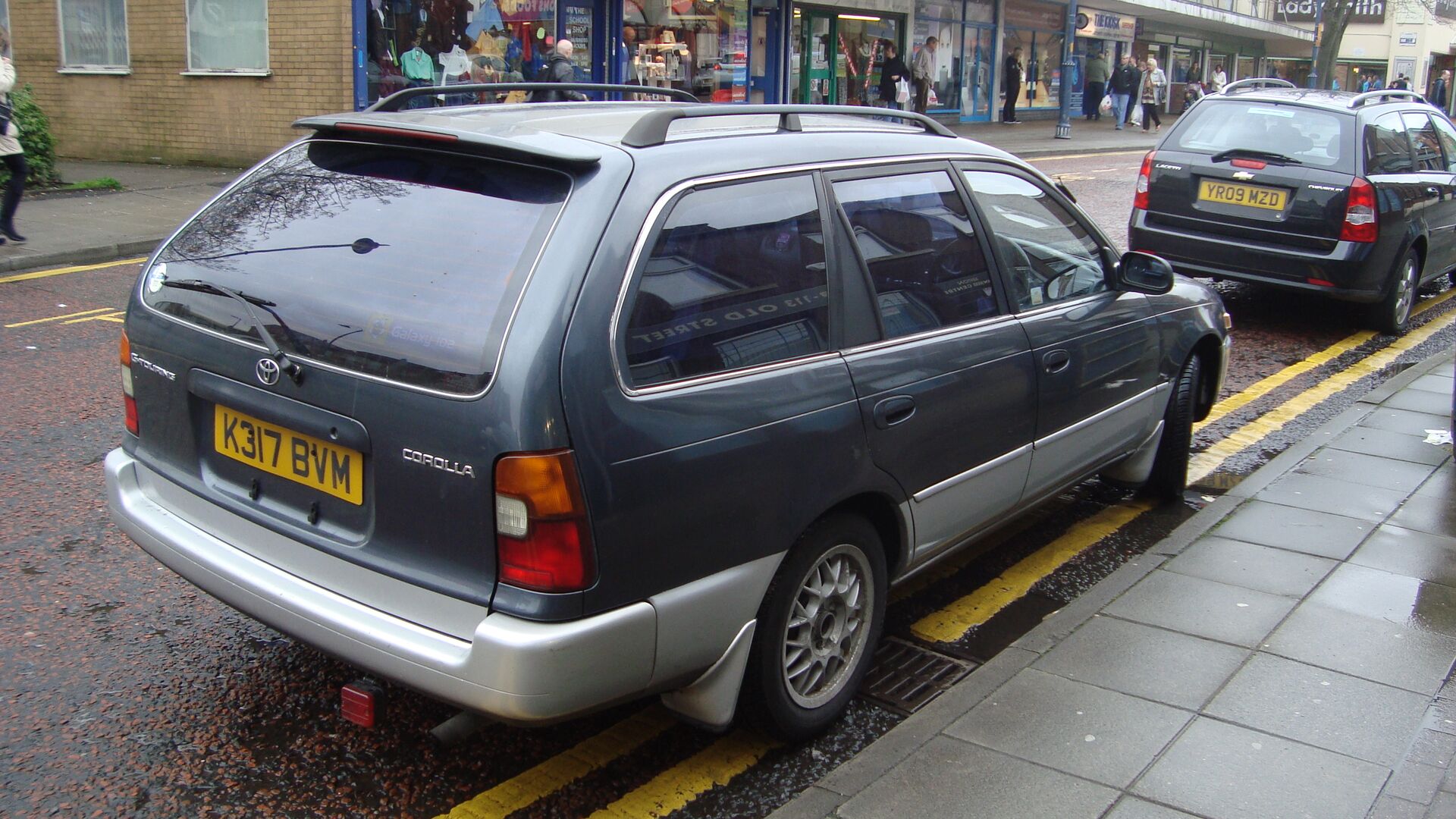 Toyota corolla vii e100