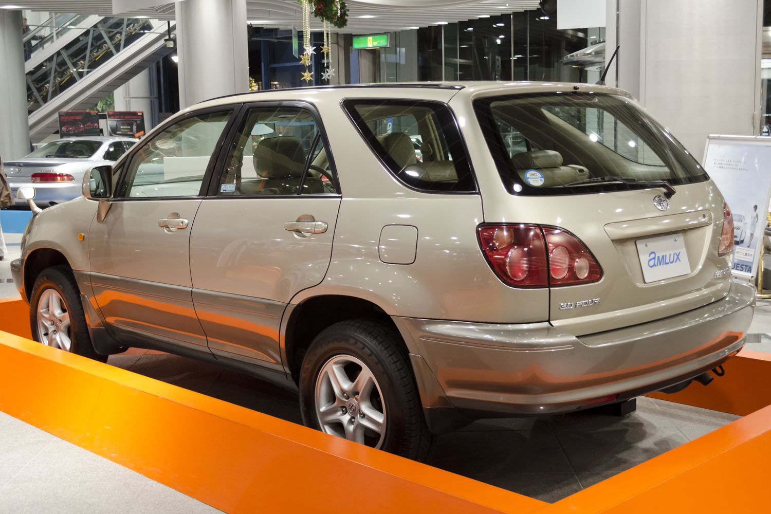 Toyota harrier xu10