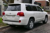 Toyota Land Cruiser (J200 facelift 2013) 4.5 V8 (272 Hp) Automatic 2013 - 2015