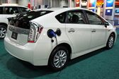 Toyota Prius Plug-in Hybrid (ZVW35) 2012 - 2015