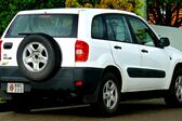 Toyota RAV4 II (XA20) 5-door 2.0 16V D-4D (116 Hp) 4WD 2002 - 2003