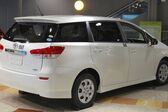 Toyota Wish II 2.0i (158 Hp) CVT-i 2009 - 2012