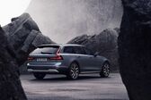 Volvo V90 Cross Country (facelift 2020) 2.0 D4 (190 Hp) AWD Automatic 2020 - present