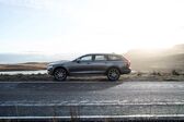 Volvo V90 Cross Country 2.0 T5 (250 Hp) AWD Automatic 2017 - 2018