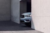 Volvo XC40 2.0 T4 (190 Hp) AWD Automatic 2018 - 2020
