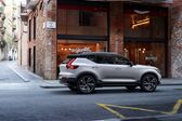 Volvo XC40 2.0 D4 (190 Hp) AWD Automatic 2018 - present