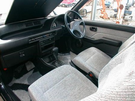 1993 Daihatsu Mira Moderno