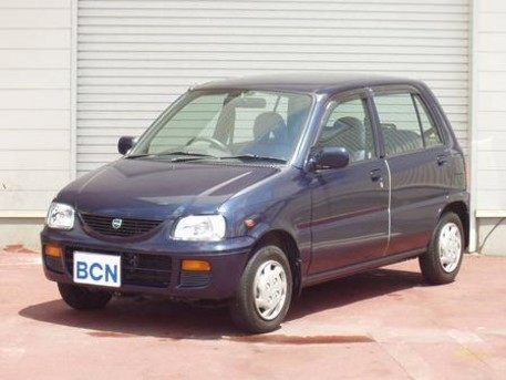 1997 Daihatsu Mira Moderno