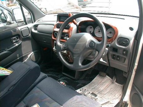 1998 Daihatsu Move