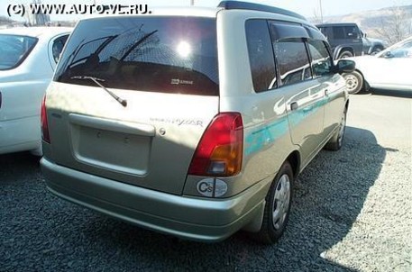 2000 Daihatsu Pyzar