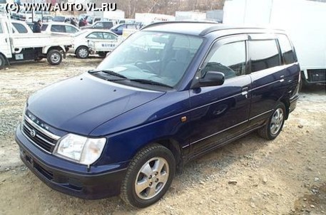 2000 Daihatsu Pyzar