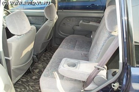 2000 Daihatsu Pyzar