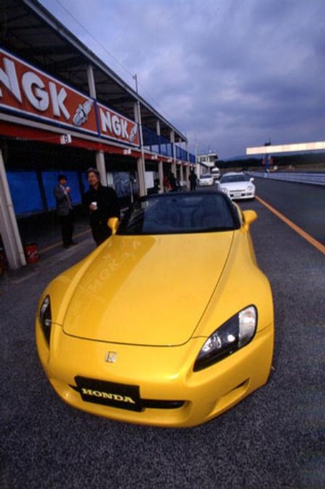 2000 Honda S2000