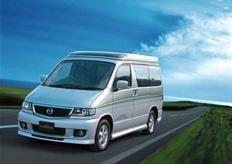 2002 Mazda Bongo Friendee