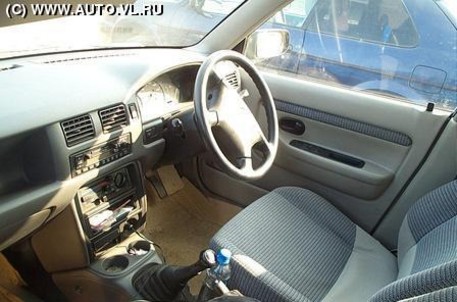 1998 Mazda Demio