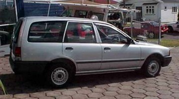 1995 Mazda Familia Van