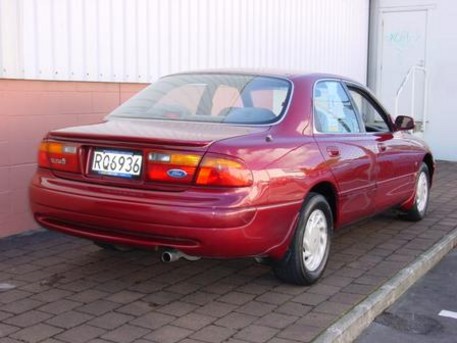 1991 Mazda Ford Telstar