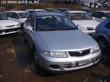 1996 Mitsubishi Carisma