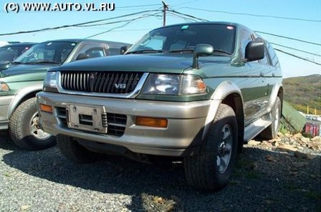 1996 Mitsubishi Challenger