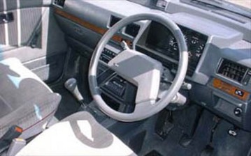1989 Mitsubishi Chariot