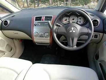 2002 Mitsubishi Colt