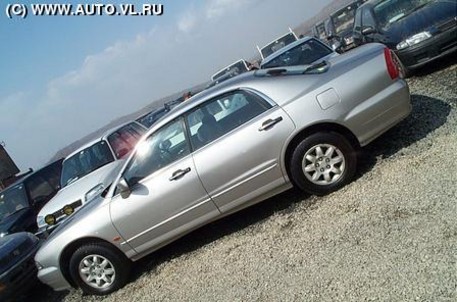 1997 Mitsubishi Diamante