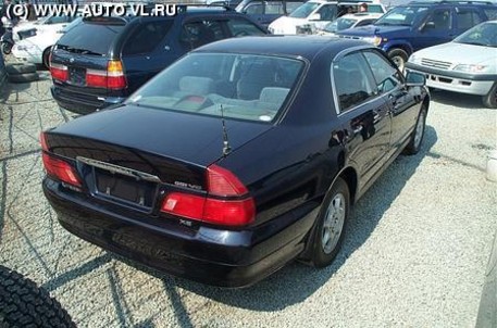 2002 Mitsubishi Diamante