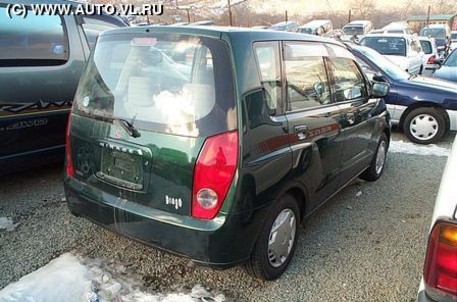 2001 Mitsubishi Dingo