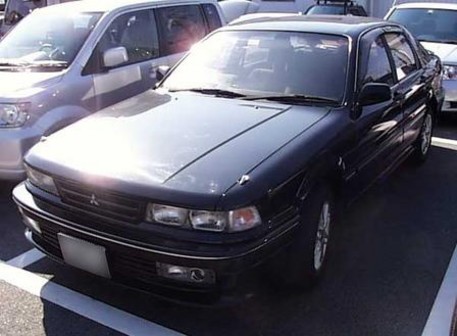 1989 Mitsubishi Eterna