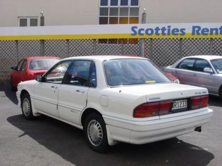 1990 Mitsubishi Galant