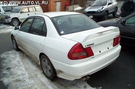 1995 Mitsubishi Lancer