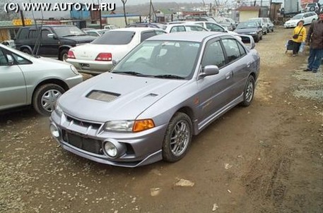 1996 Mitsubishi Lancer