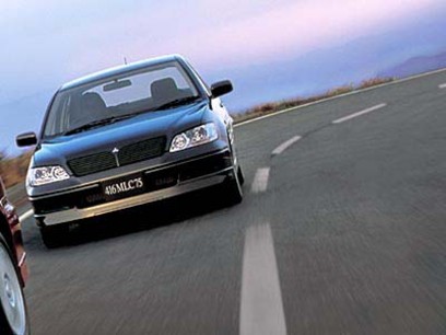 2000 Mitsubishi Lancer Cedia