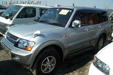 1999 Mitsubishi Pajero