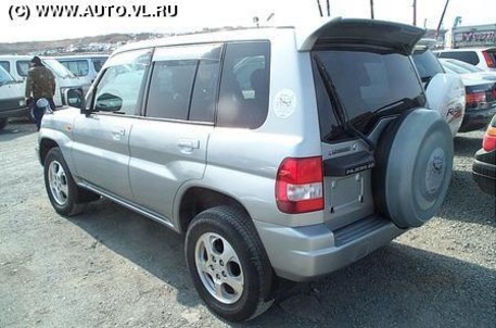 1998 Mitsubishi Pajero Io