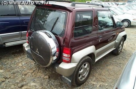 1997 Mitsubishi Pajero Junior